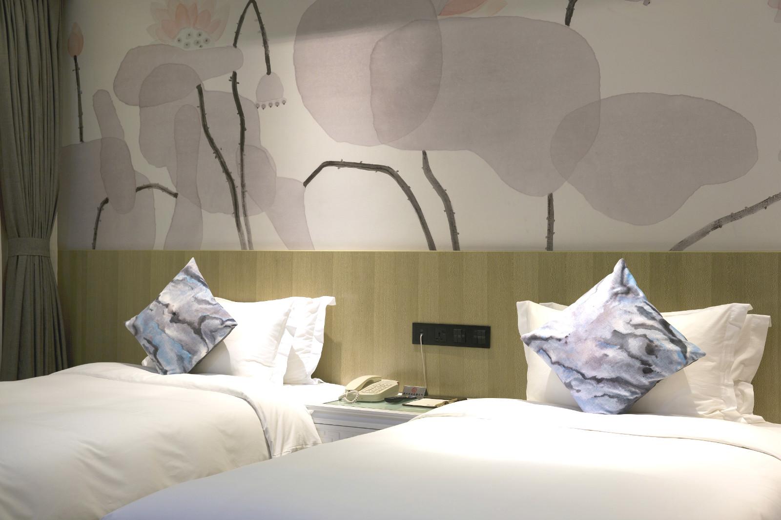 Paco Hotel-Guangzhou Tiyu Xilu Metro Branch Bagian luar foto