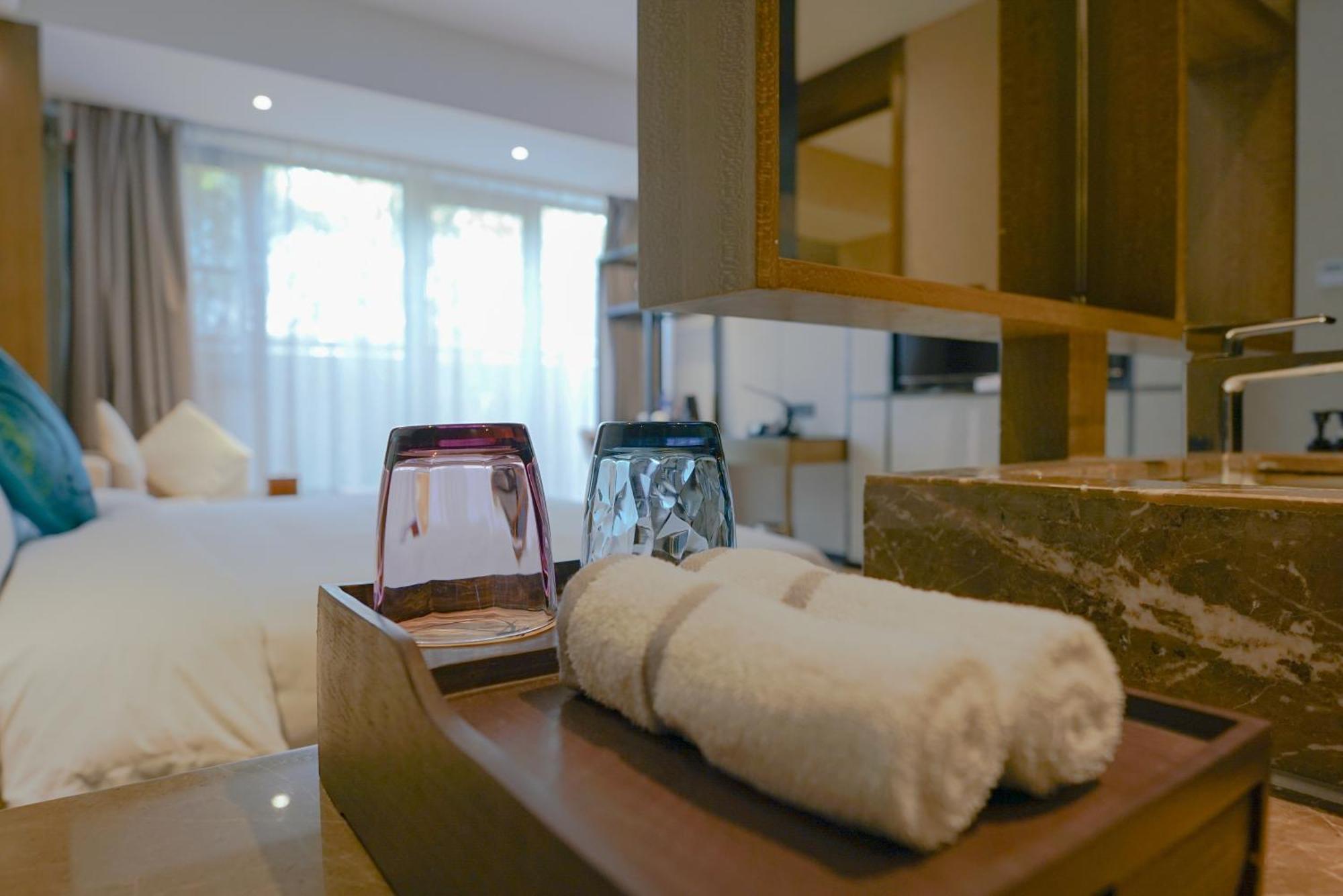 Paco Hotel-Guangzhou Tiyu Xilu Metro Branch Bagian luar foto