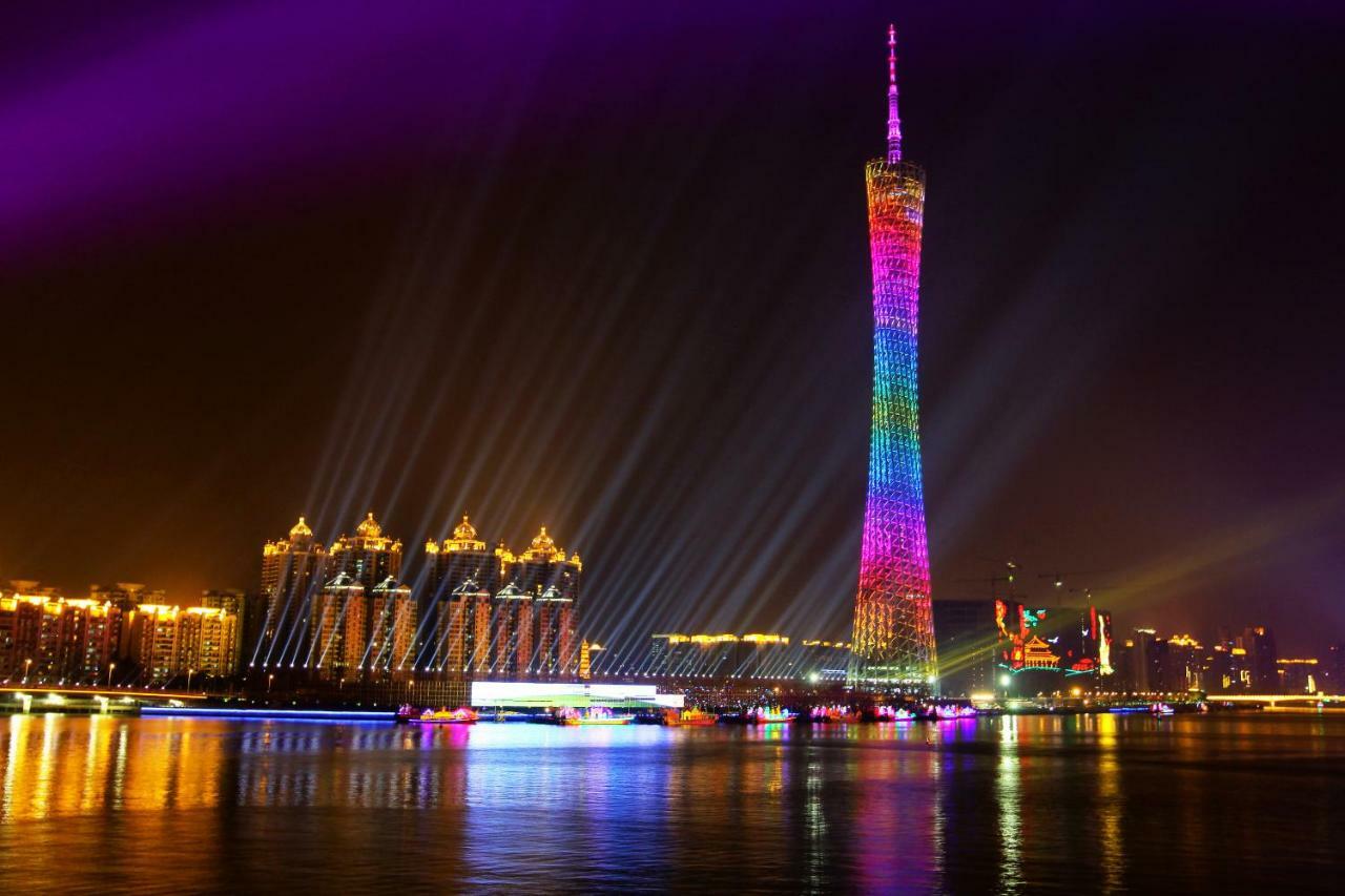 Paco Hotel-Guangzhou Tiyu Xilu Metro Branch Bagian luar foto