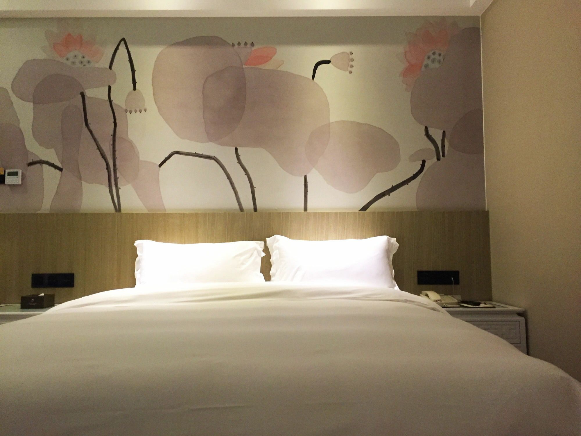Paco Hotel-Guangzhou Tiyu Xilu Metro Branch Bagian luar foto